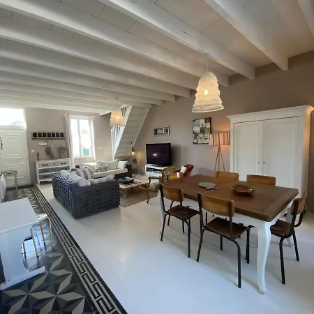 Maison Fouras, 4 Pieces, 5 Personnes - Fr-1-709-14 *